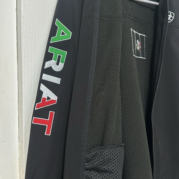 barley worn ariat mexican jacket - Picture 4 of 5